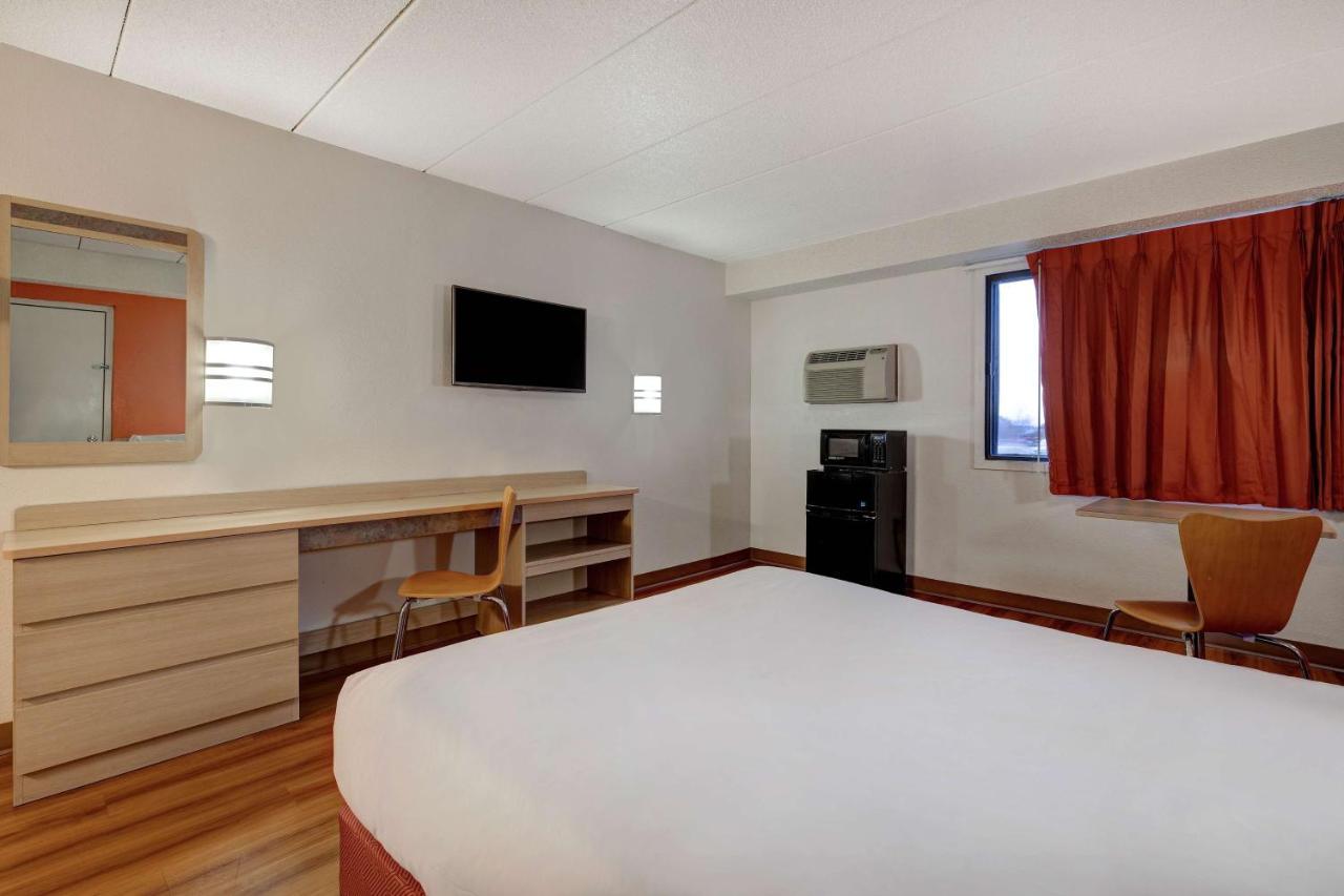 Motel 6-Lakeville, Mn - South - ليكفيل المظهر الخارجي الصورة