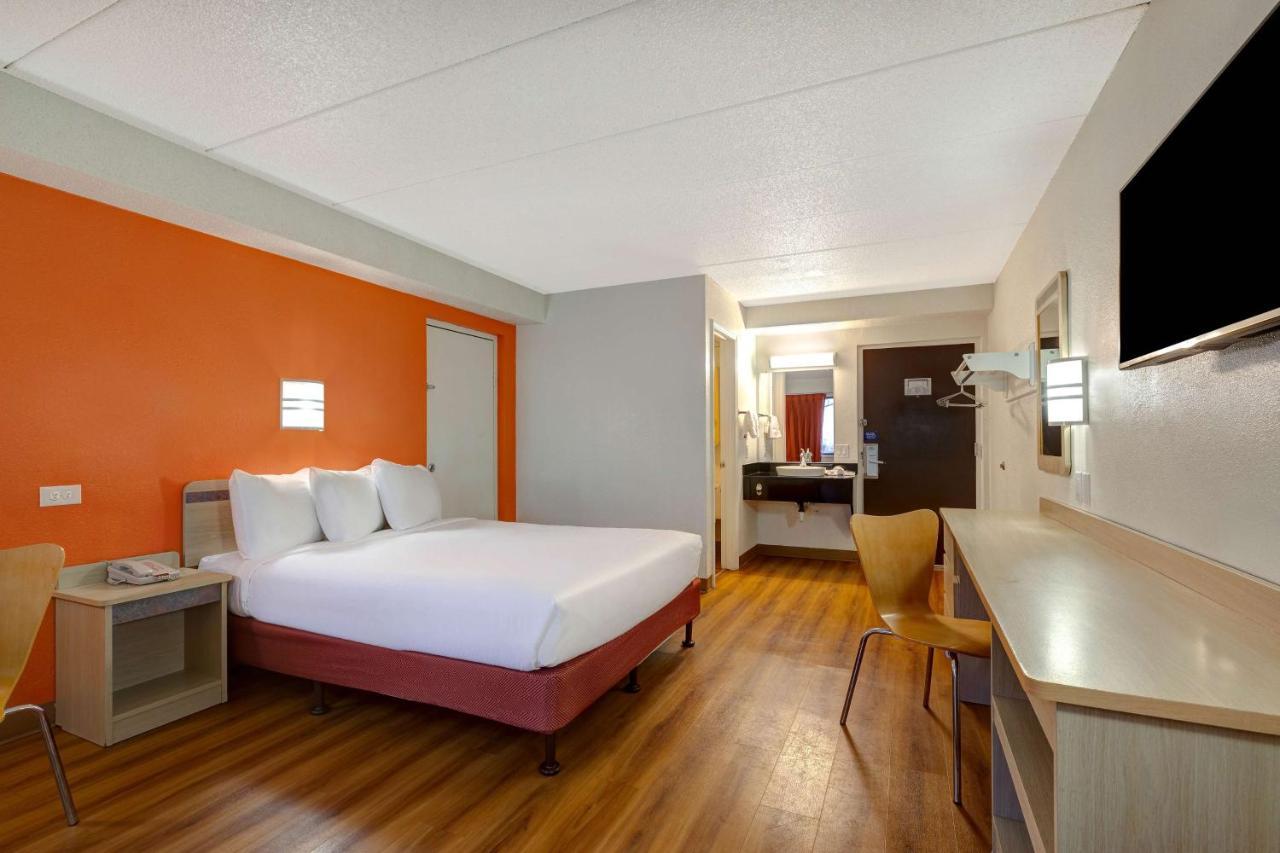 Motel 6-Lakeville, Mn - South - ليكفيل المظهر الخارجي الصورة