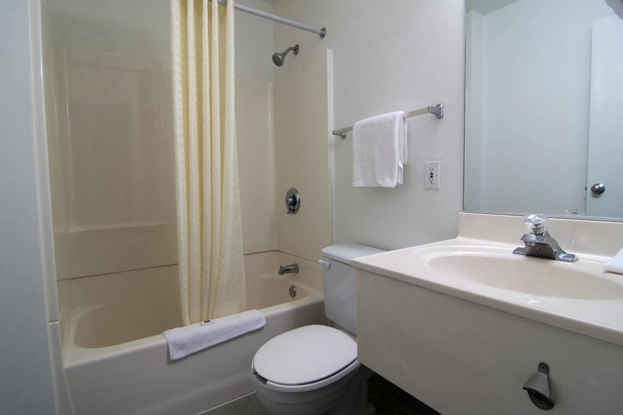 Motel 6-Lakeville, Mn - South - ليكفيل المظهر الخارجي الصورة
